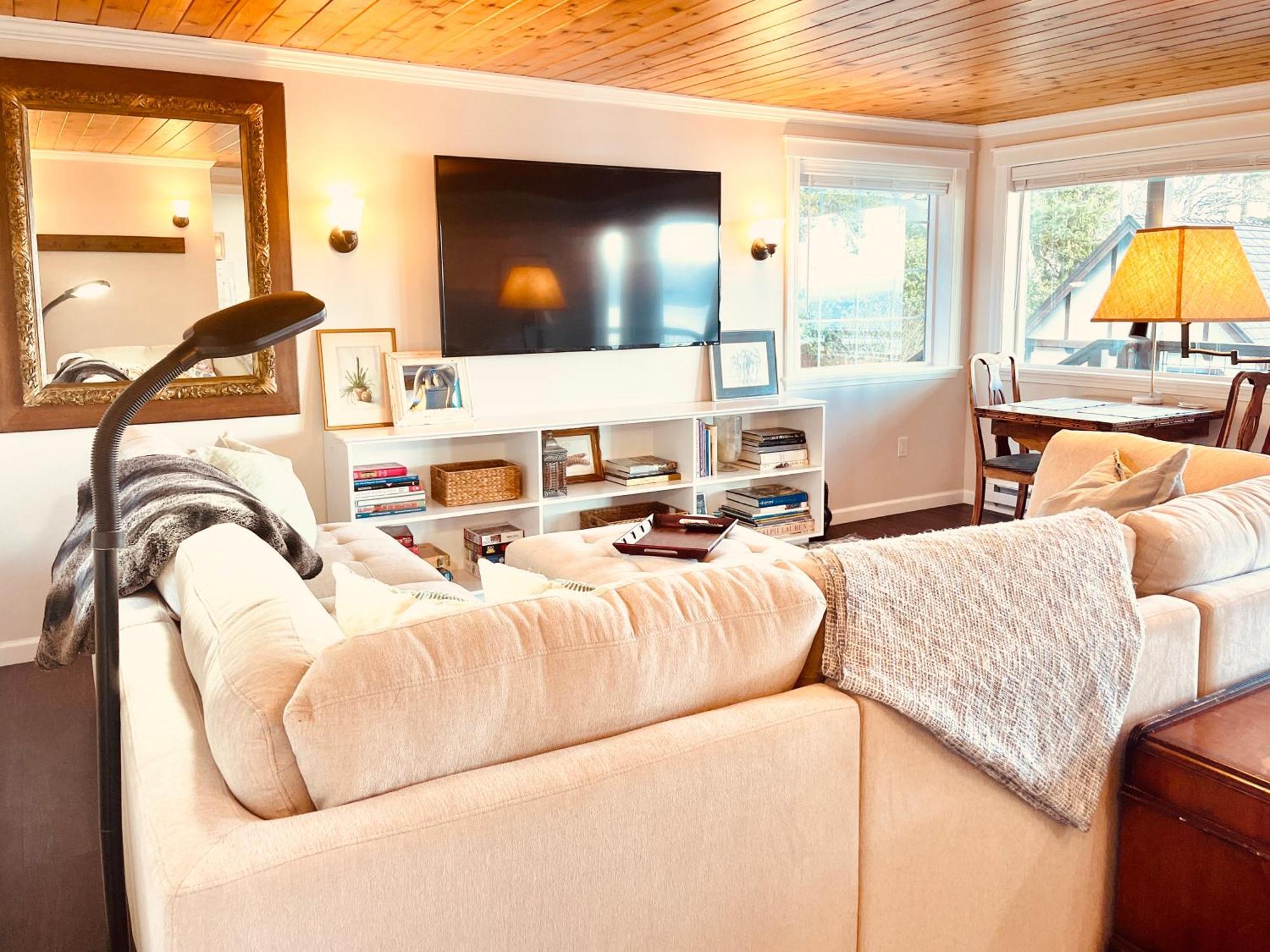 Puget Sound Chic Romantic Cottage With Private Beach Access & Gated Entry Port Ludlow Exterior foto