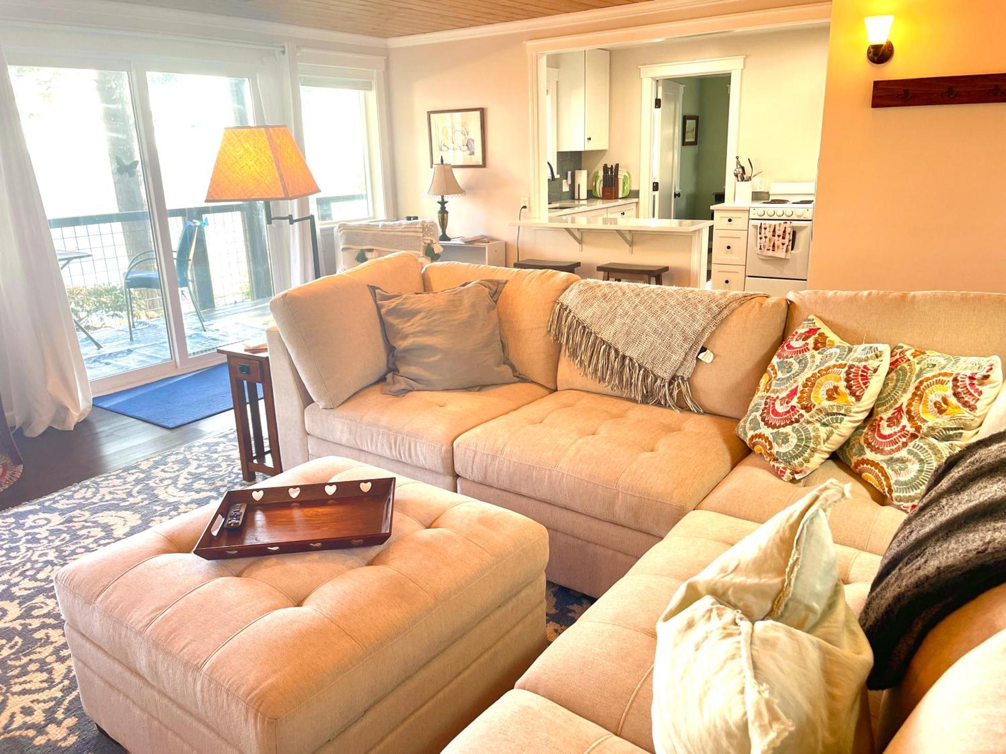 Puget Sound Chic Romantic Cottage With Private Beach Access & Gated Entry Port Ludlow Exterior foto