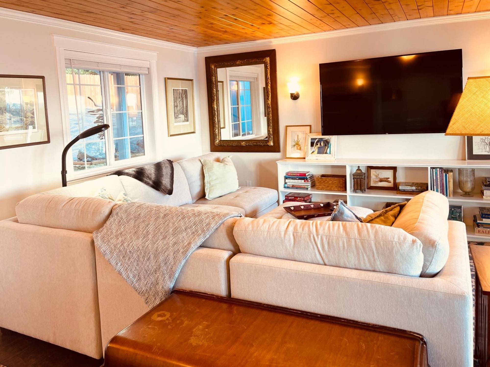 Puget Sound Chic Romantic Cottage With Private Beach Access & Gated Entry Port Ludlow Exterior foto